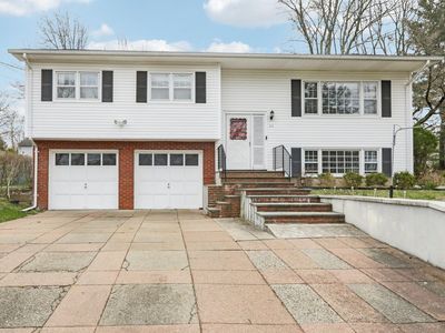 32 Harmony Road, Spring Valley, NY, 10977