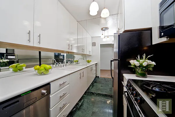 Sold by Halstead Real Estate | media 24