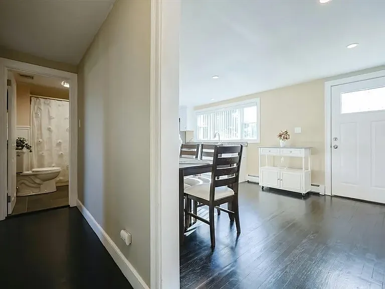 44 S Bedford St — Photo 13