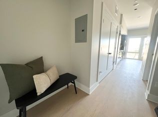 872 Broadway, Somerville, MA 02144