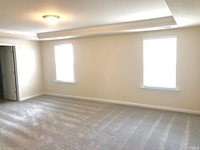 2080 Hosel Ln — Photo 11