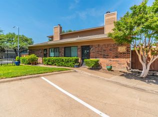 5717 Cedar Creek Dr, Benbrook, TX 76109