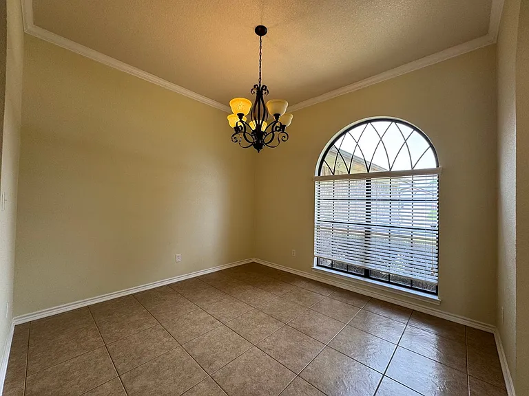 5702 Graphite Dr — Photo 9