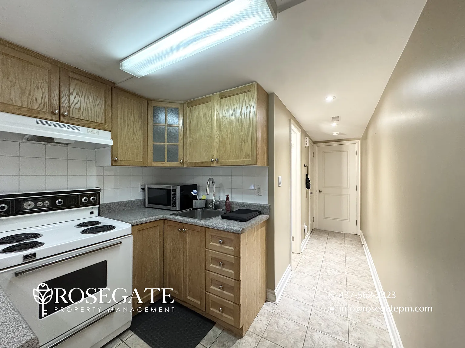 895 Windermere Avenue Toronto — Photo 3