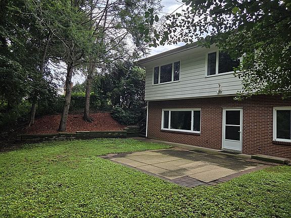 4th image of 1199 Atlantic Ave