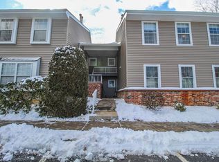 112 Blake Ct, Old Bridge, NJ