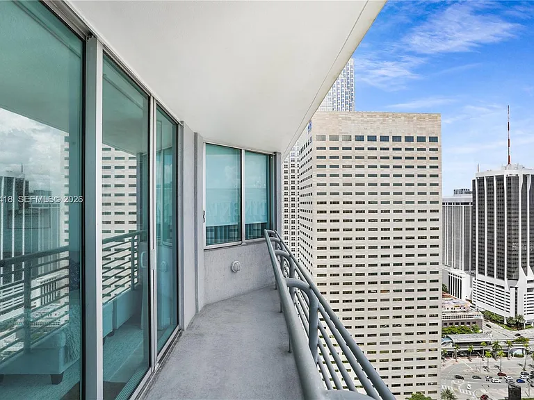 335 Biscayne Blvd #3808 — Photo 4