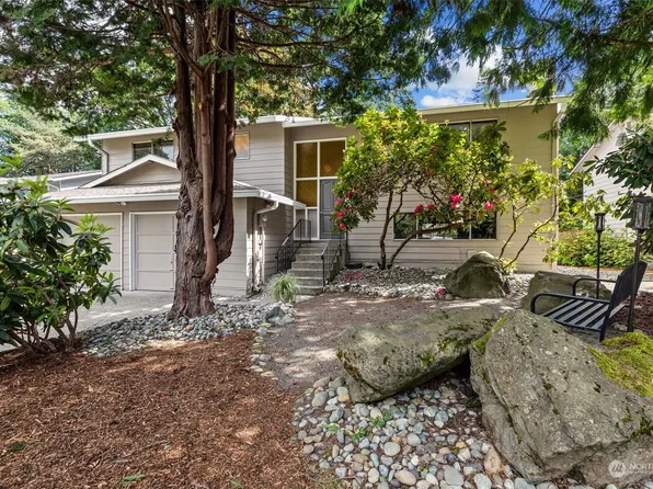 3009 NE 193rd Street, Lake Forest Park, WA 98155