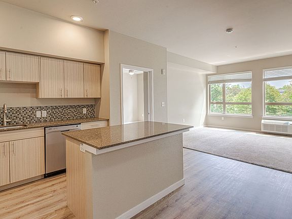 2nd image of 315 Commercial St SE #350