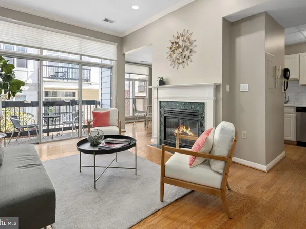 1923 Belmont Rd NW Unit 82, Washington, DC 20009