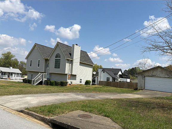 2nd image of 1850 Kathy Ct