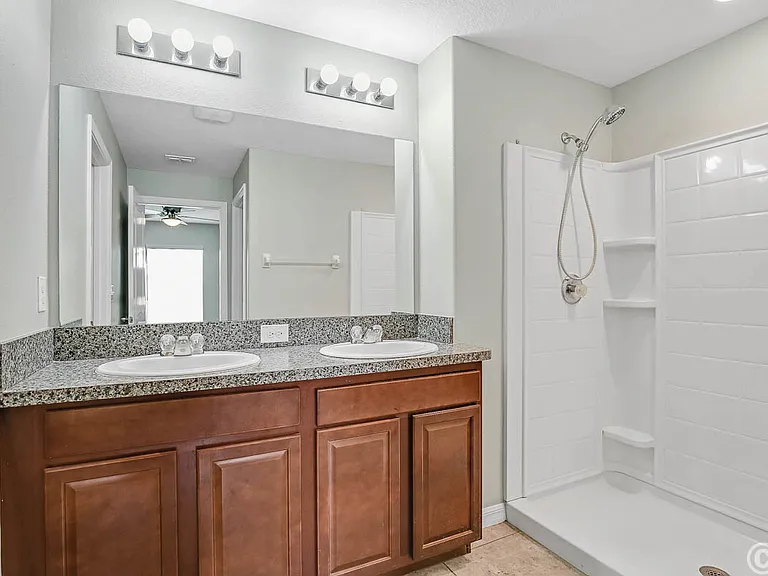6529 Trent Creek Dr — Photo 15