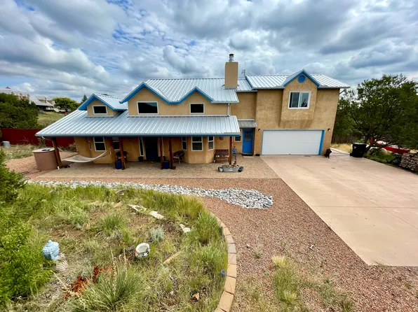 61 Harms Rd, Sandia Park, NM 87047