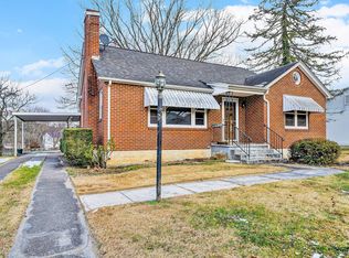 79 Holcombe Ave, New Castle, VA 24127