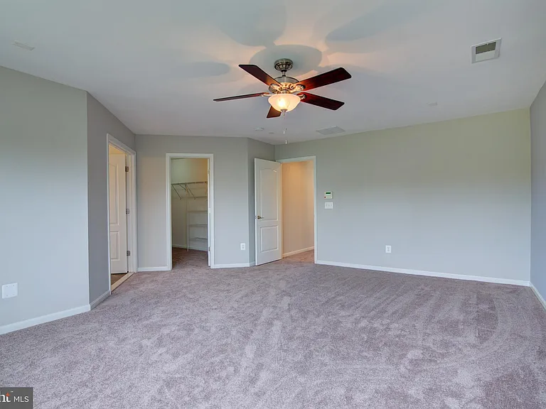 13481 Arcadian Dr — Photo 33