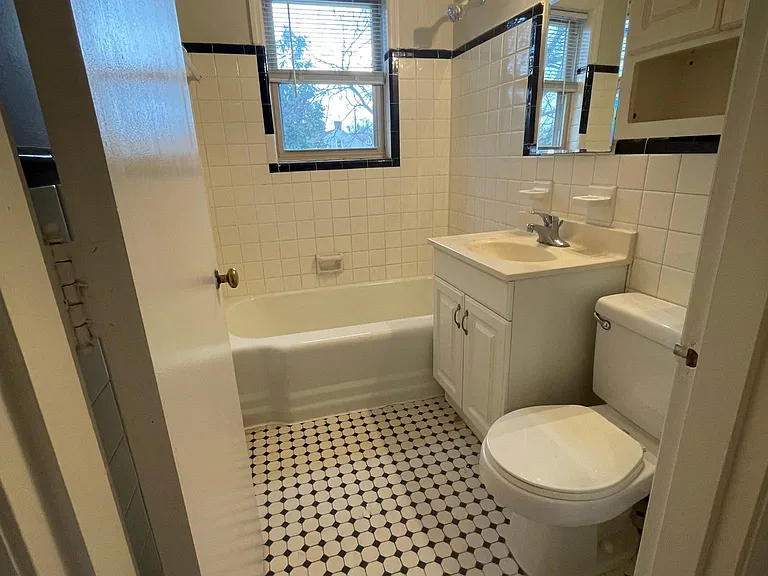 2305 Taylorsville Rd #2 — Photo 4