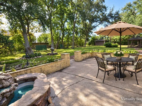3207 Hamm Rd, Pearland, TX 77581