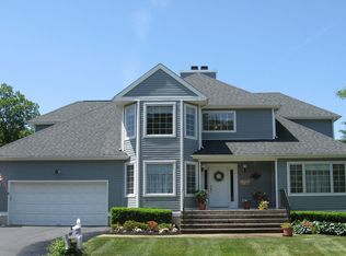 65 Ridge Dr, Montville, NJ 07045