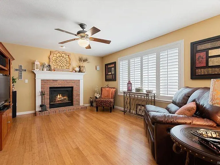 10318 Rotherwood Cir — Photo 7