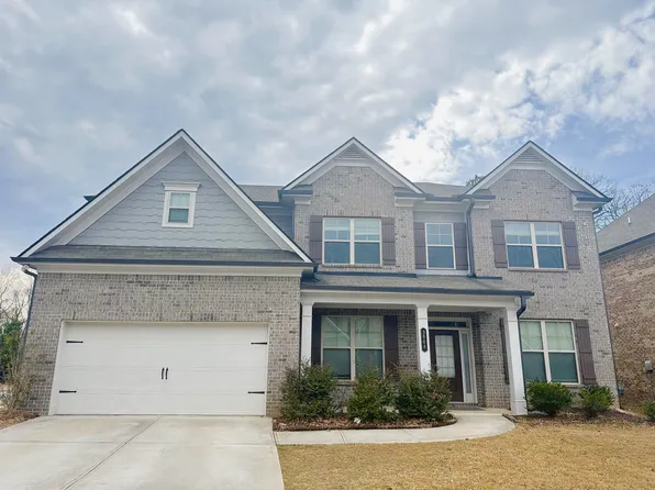 3068 Ivy Crossing Dr, Buford, GA 30519