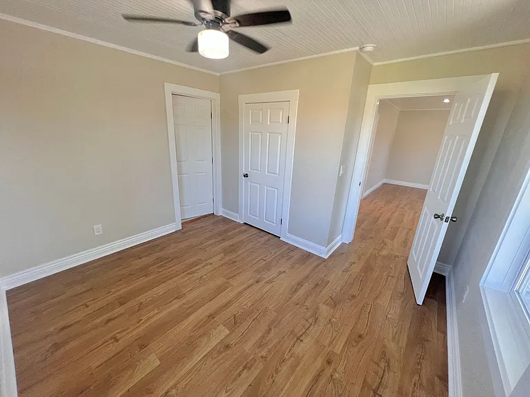 1515 Stony Point Rd — Photo 8
