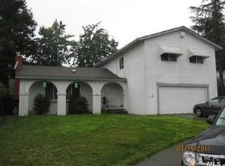 5 Yerba Pl, Santa Rosa, CA 95409