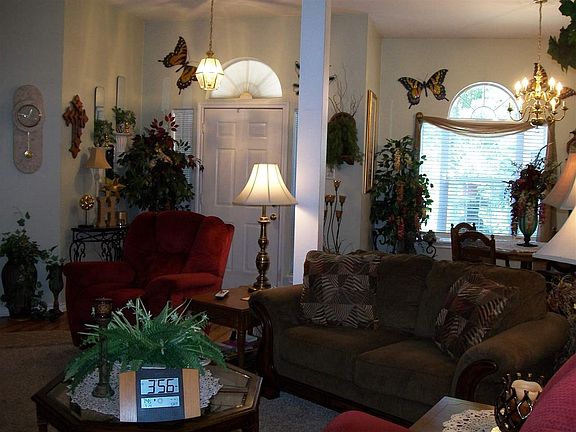 5th image of 103 Alicia Dawn Dr