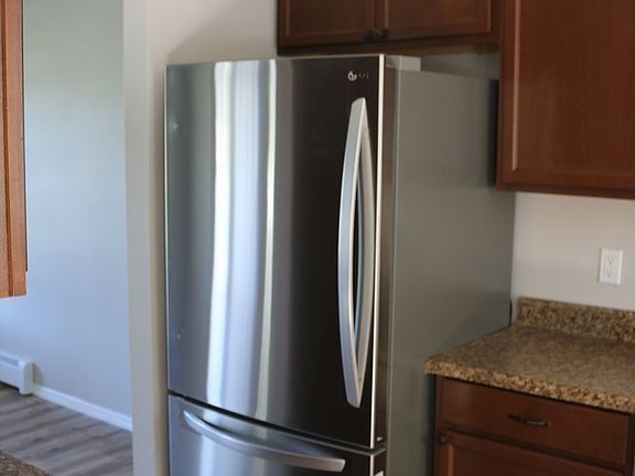 Kitchen refrigerator
