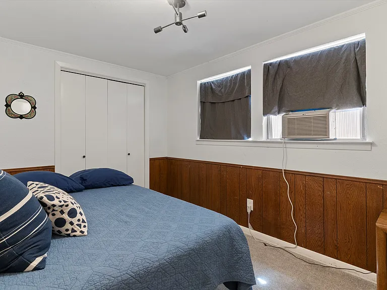 1201 Farnham Ct W — Photo 19