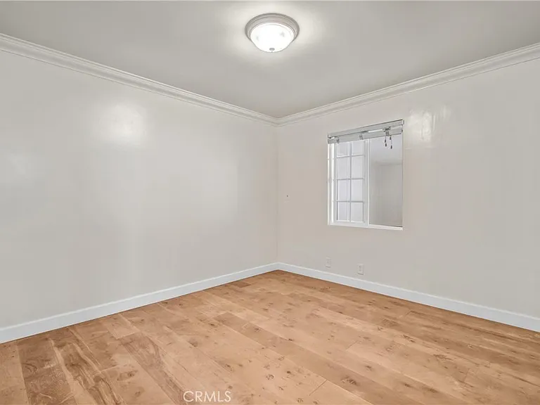 712 W Longden Ave — Photo 9