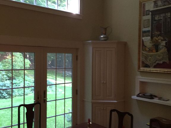 Dining room Palladian window