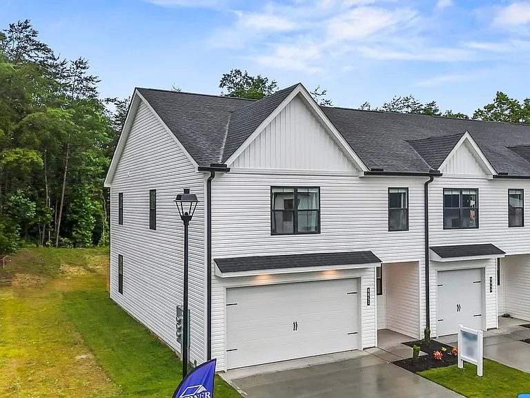8851 Chapman Trace Way — Photo 3