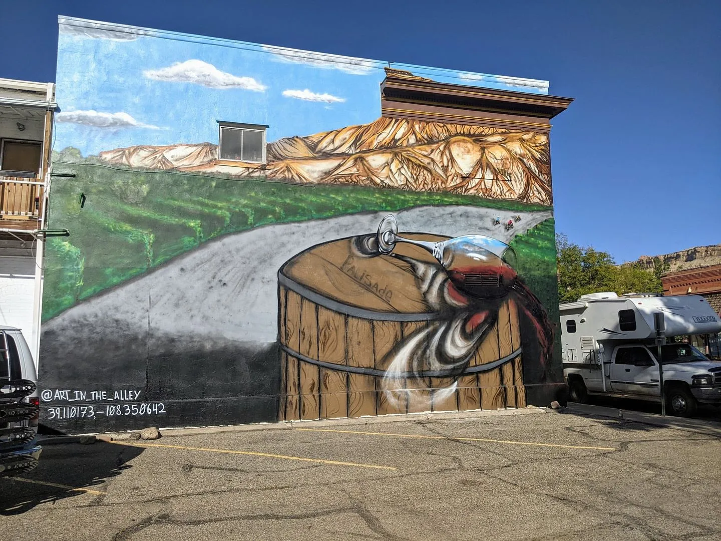 305 Main Street — Photo 3