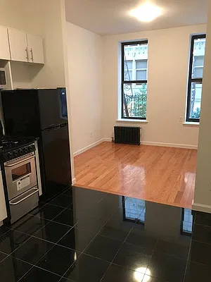 Rented by Landmark Real Estate | media 9