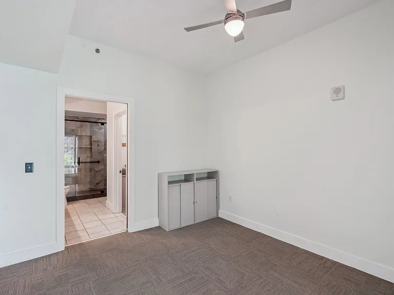 1100 Howell Mill Rd NW #307 — Photo 8