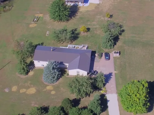 4467 Paradise Rd, Seville, OH 44273