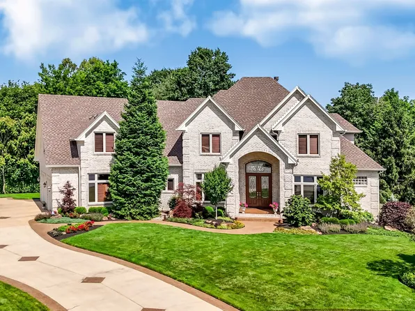 2840 Camberly Ct, Greenwood, IN 46143