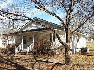 113 Pine Ave, Cherryville, NC 28021