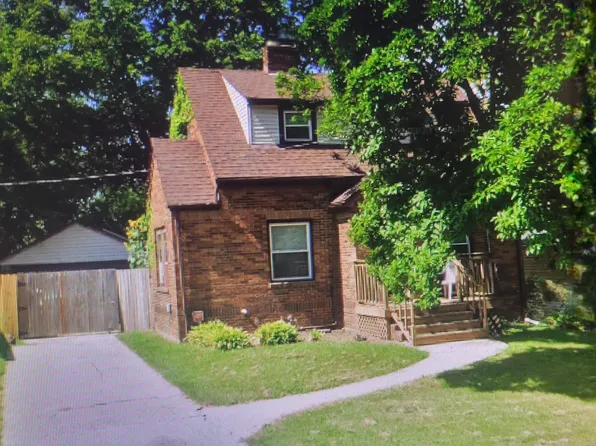 128 Dawn Ave, Rockford, IL 61107