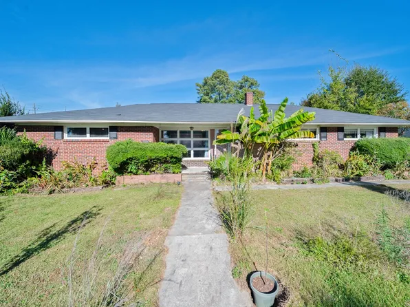 820 Skyland Dr, Columbia, SC 29210