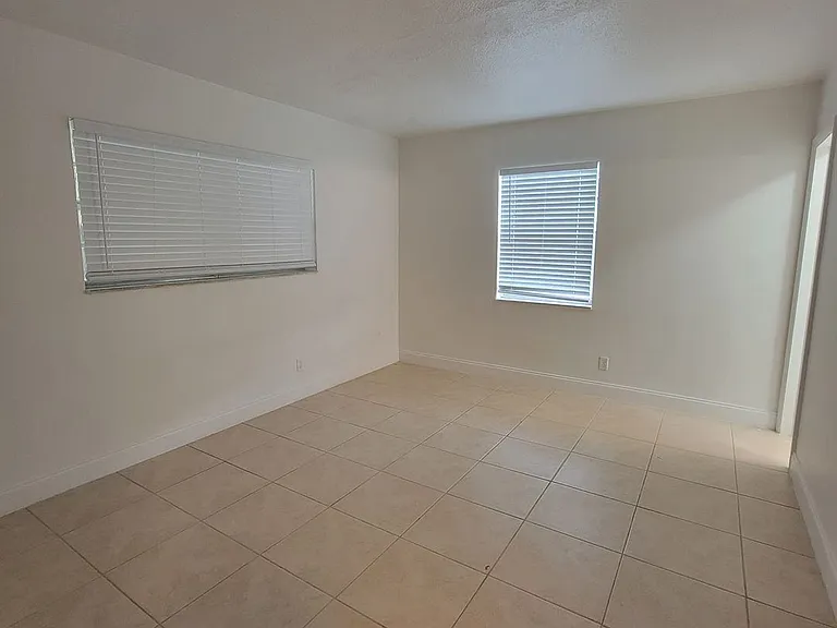 Eden House - 3601 Van Buren St Hollywood, FL 33021 — Photo 38