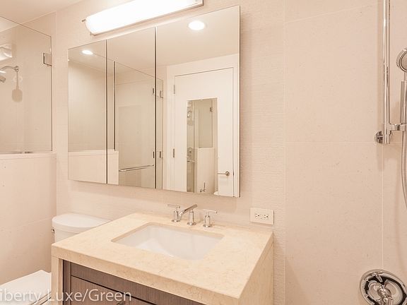 4th image of 300 N End Ave APT 11G