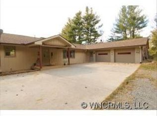 50 Dillingham Rd, Barnardsville, NC 28709