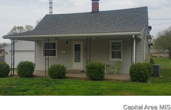 1st image of 107 N Redwood Ave