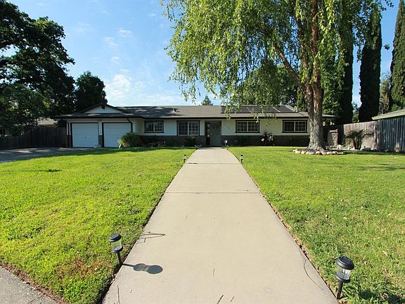 3rd image of 9005 Plaza Park Dr