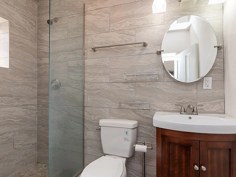 728 Montez Pl — Photo 18
