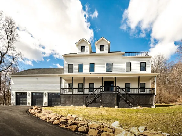 133 W Mombasha Road, Monroe, NY 10950