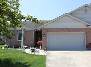 2108 Indian Ridge Dr, Piqua, OH 45356