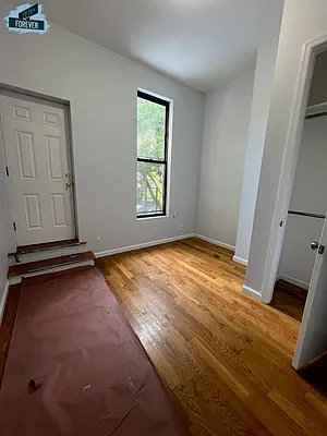 Rented by Fifth & Forever LLC | media 17