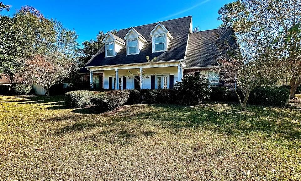 1st image of 224 Glenwood Dr